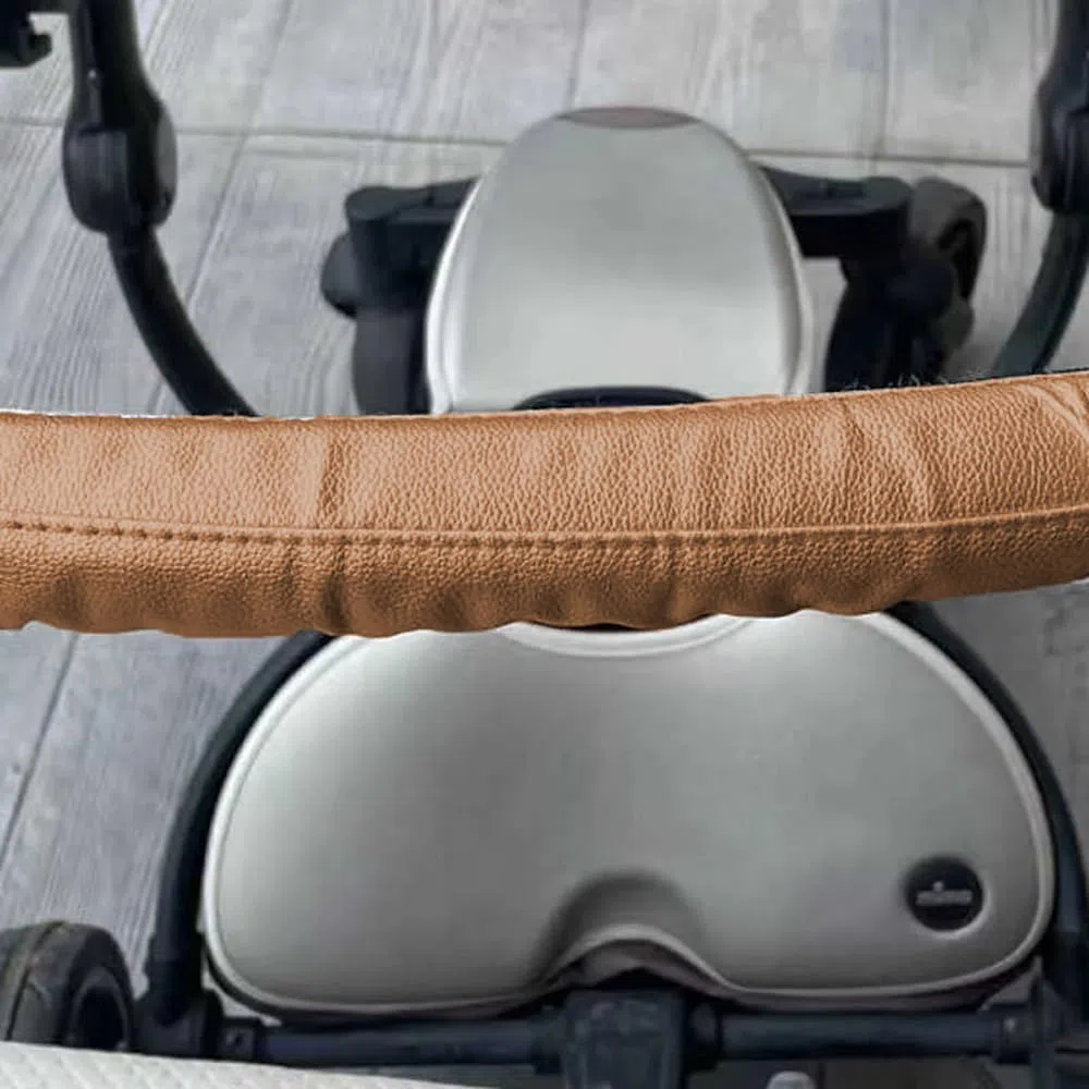 Namvo Accoudoir Poignée de Poussette Housse Universelle Housse Anti-Poussière Housse en Cuir PU Ruban Marron Fermeture Éclair